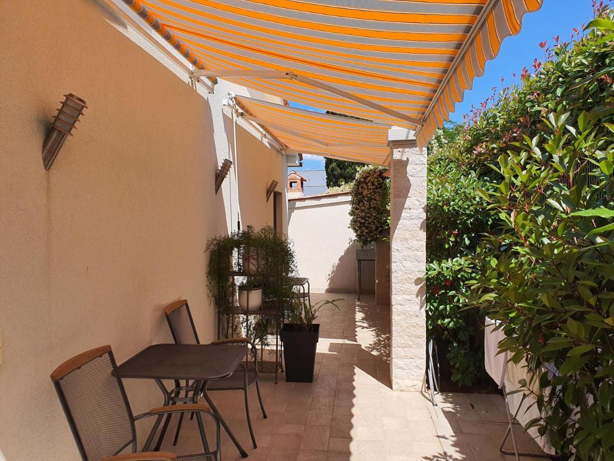 Apartmani Val Pula Exteriör bild